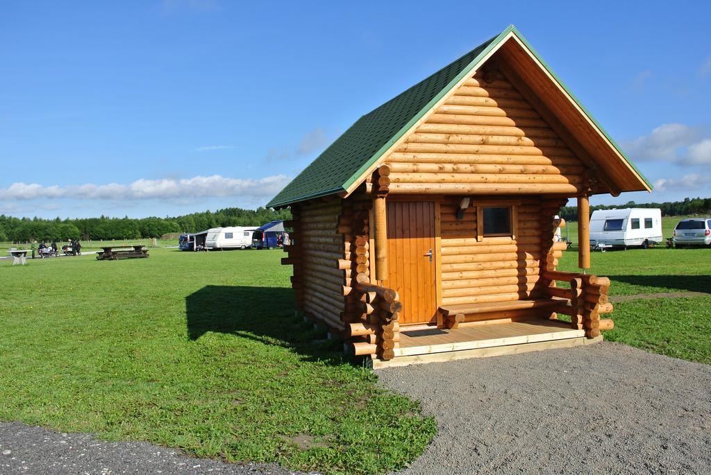 Vanamoisa Caravan Park Saue Exterior foto